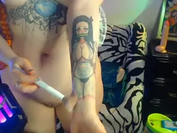 Chaturbate Best live sex cam show of lucindaschaible
