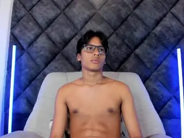 Chaturbate Free Live Porn of liamkron