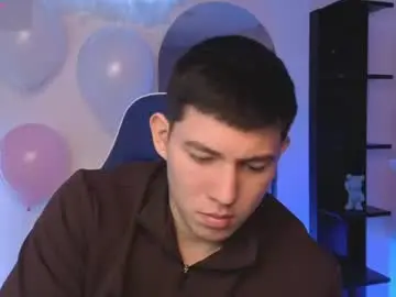 Chaturbate Nude Webcam of james_cr