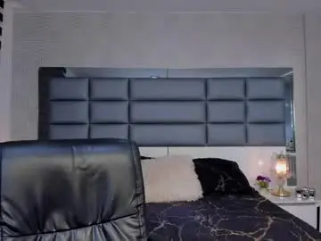 Chaturbate Sex Cam of mrs_regina_clk