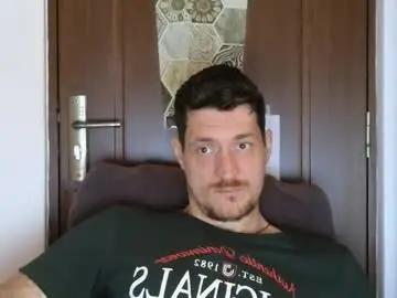 Chaturbate Free Porn Cam of tattooedhunk_