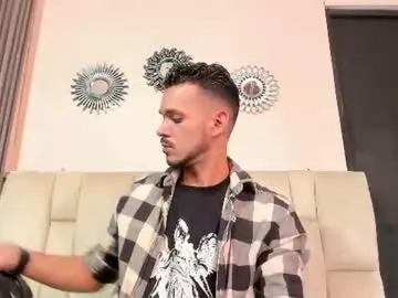 Chaturbate Live Sex of leosaenzz