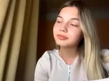 Chaturbate Watch Live Sex Cams of cleotildewalchak