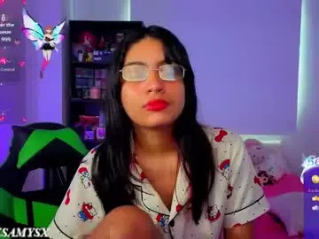 Chaturbate Live Sex of helia_n_amy