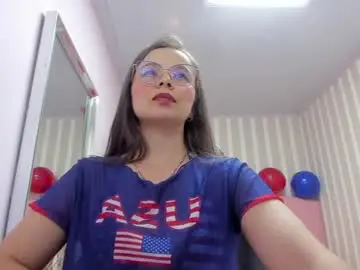 Chaturbate Adult Webcam of lorelaigiven