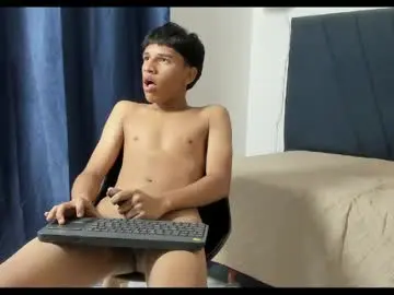 Chaturbate Free Porn Cam of stiven_cum2