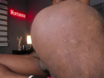 Chaturbate Nude Webcam of mont_777
