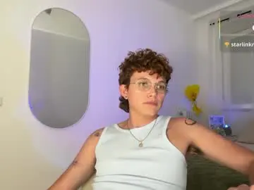 Chaturbate Live Sex of anddres_boss