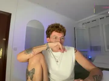 Chaturbate Watch Live Sex Cams of anddres_boss