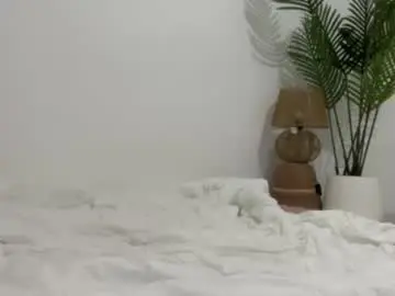 Chaturbate Live Sex of angel_petite07