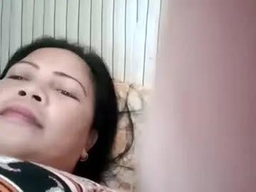 Chaturbate Free Porn Cam of yadly143