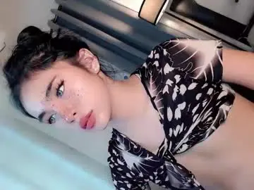 Chaturbate Free Porn Cam of call_me_nina