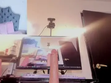 Chaturbate Adult Webcams of conny_curly