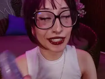 Chaturbate Watch Live Sex Cams of sweet_roxanee
