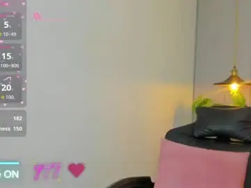 Chaturbate Free Live Porn of naiara30_