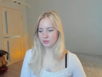 Chaturbate Adult Video Chat of e___lisa