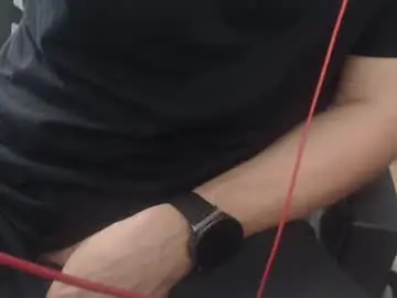 Chaturbate Live Sex Cam of hero0111