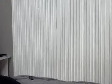 Chaturbate Free Porn Cam of sky_hunter