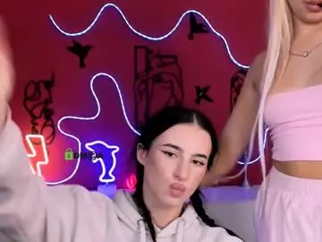 Chaturbate Free Live Porn of vaiolet_lovely