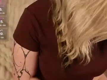 Chaturbate Live Sex of meow_teyya