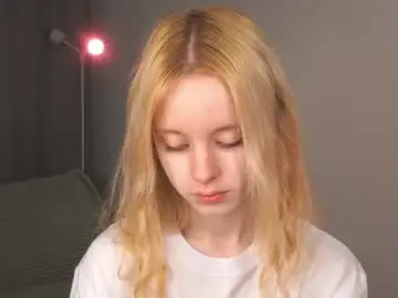 Chaturbate Live Sex Cam of seebunny