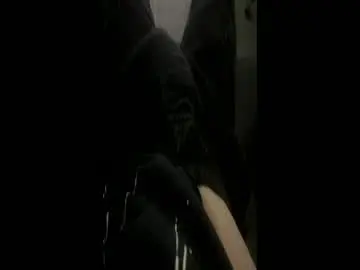 Chaturbate Best live sex cam show of whitebigdickuk