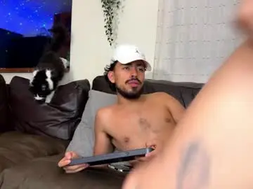 Chaturbate Live Porn of aaron_wheel