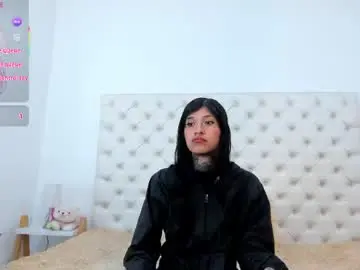 Chaturbate Best live sex cam show of esmeralda_06