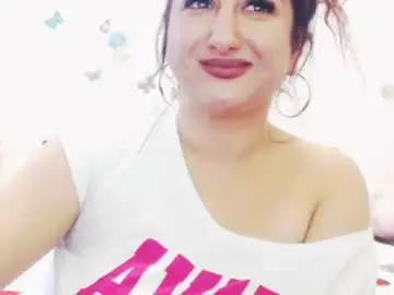 Chaturbate Adult Video Chat of naughtymaya4you