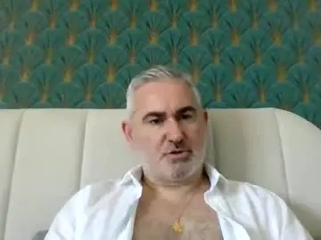 Chaturbate Sex Cam of sexy_italiandaddy