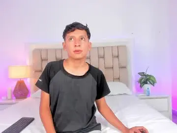 Chaturbate Live Porn of nicocute_