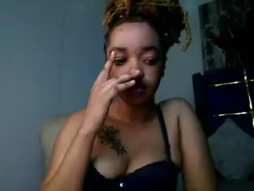 Chaturbate Free Porn Cam of sexymel022