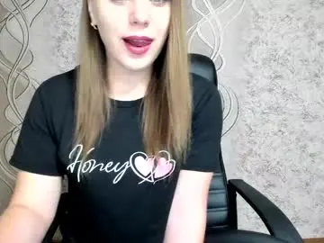 Chaturbate Live Sex of limebabykristi123