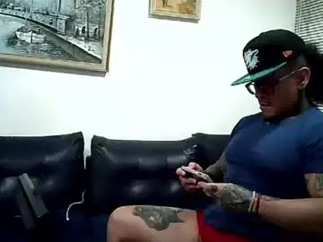 Chaturbate Live Sex of ayrton_naffah2