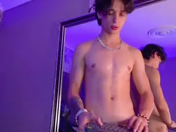 Chaturbate Watch Live Sex Cams of jessywhite1