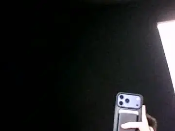 Chaturbate Live Sex Cam of tallhungcloudyy