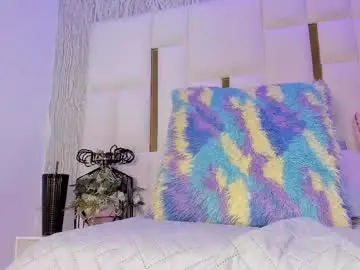 Chaturbate Best live sex cam show of hillary_uckerman_