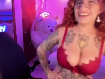 Chaturbate Nude Webcam of catalehia_moonlightt