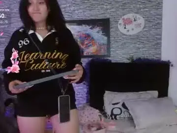 Chaturbate Free Live Porn of eyesmoon7710