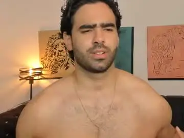 Chaturbate Live Sex Cam of bradleymartin7