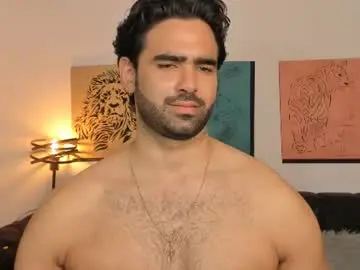Chaturbate Live Sex Cam of bradleymartin7