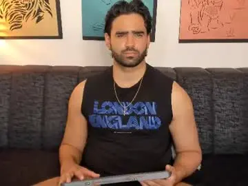 Chaturbate Sex Cam of bradleymartin7