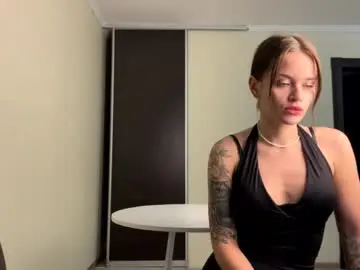 Chaturbate Best live sex cam show of petal_couple