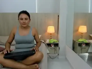 Chaturbate Adult Video Chat of mia_mercier