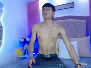 Chaturbate Adult Webcams of adrianstark_