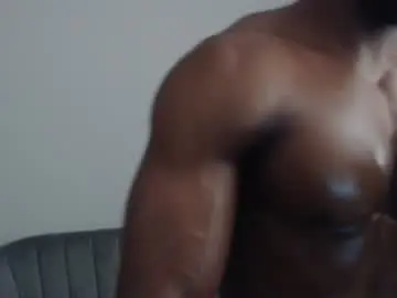 Chaturbate Free Live Porn of johnnydolce50