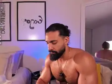 Chaturbate Free Porn Cam of maxstrong01