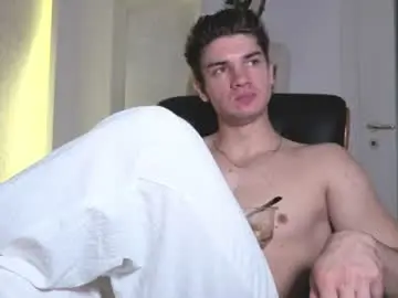 Chaturbate Live Porn of maxkaiden