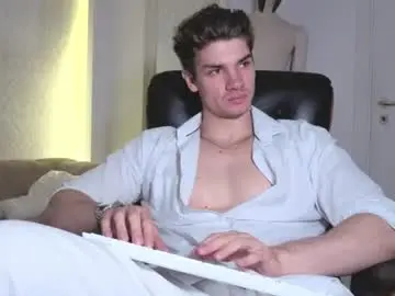 Chaturbate Private Sex Chat of maxkaiden