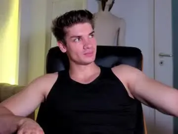 Chaturbate Sex Cam of maxkaiden